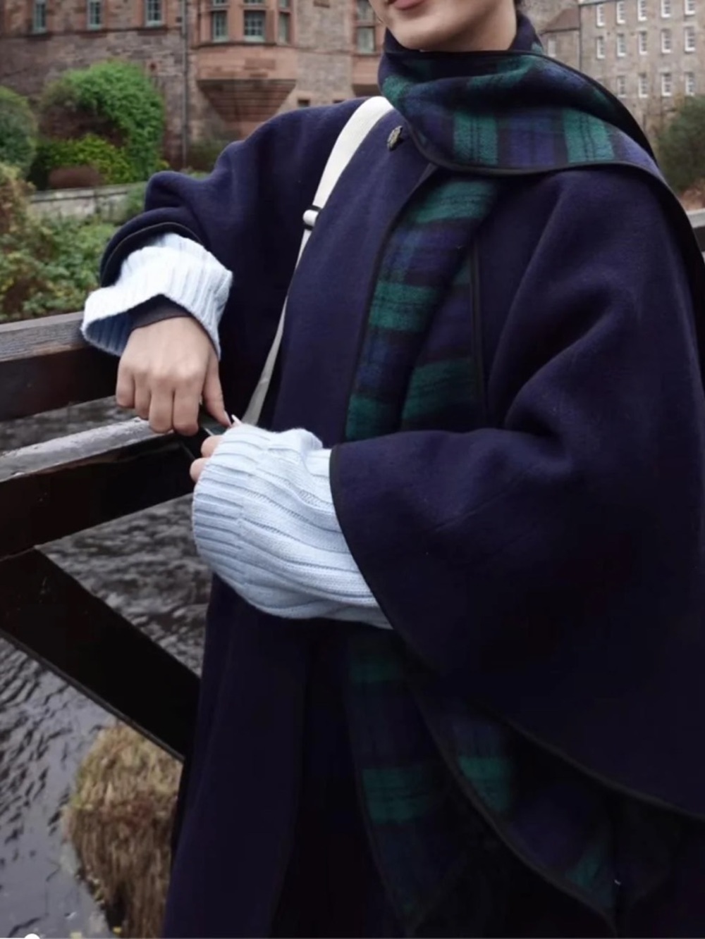 Highland Tarten Tweeds of Scottish Vintage Cloak Cape One Size